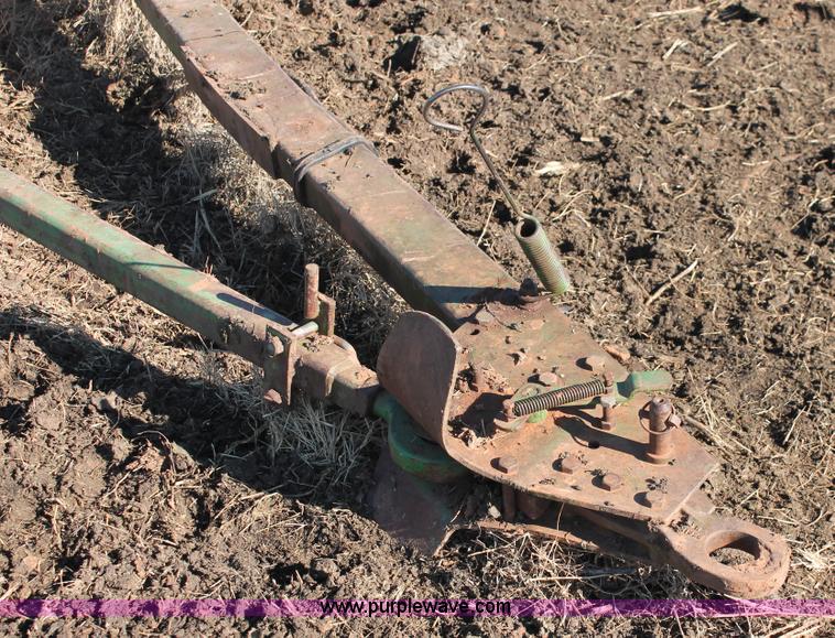 image for item L6770 John Deere 9350 hoe drill