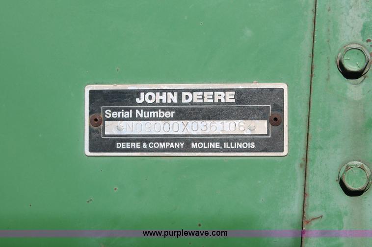 image for item L6770 John Deere 9350 hoe drill