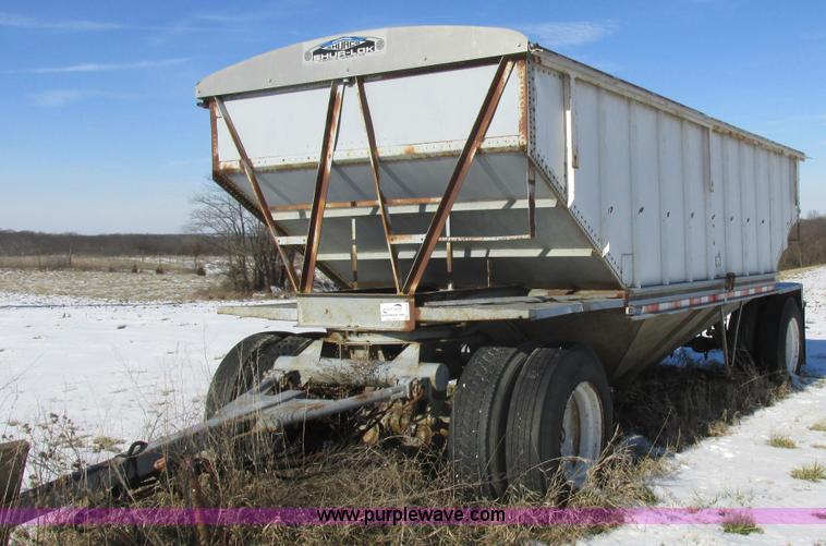 image for item L7003 1973 Doonan single hopper grain trailer