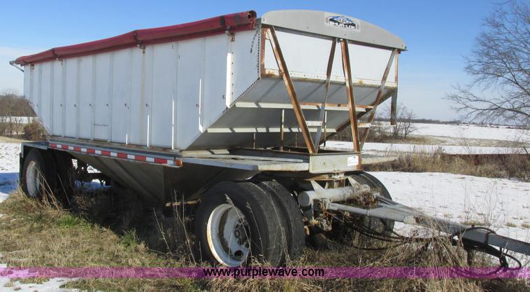image for item L7003 1973 Doonan single hopper grain trailer