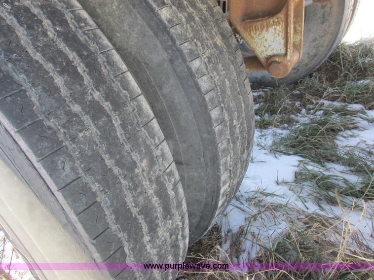 image for item L7003 1973 Doonan single hopper grain trailer