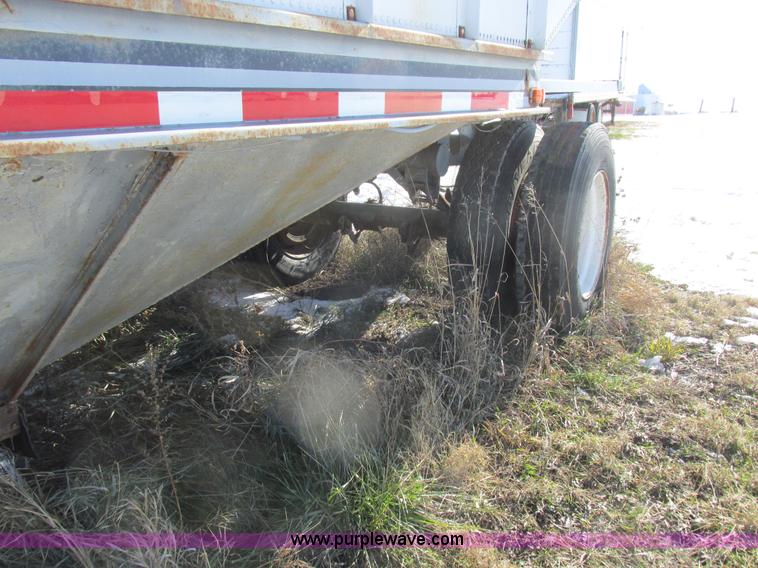 image for item L7003 1973 Doonan single hopper grain trailer