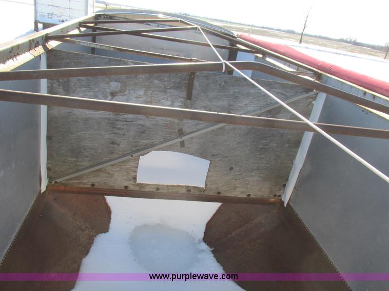 image for item L7003 1973 Doonan single hopper grain trailer