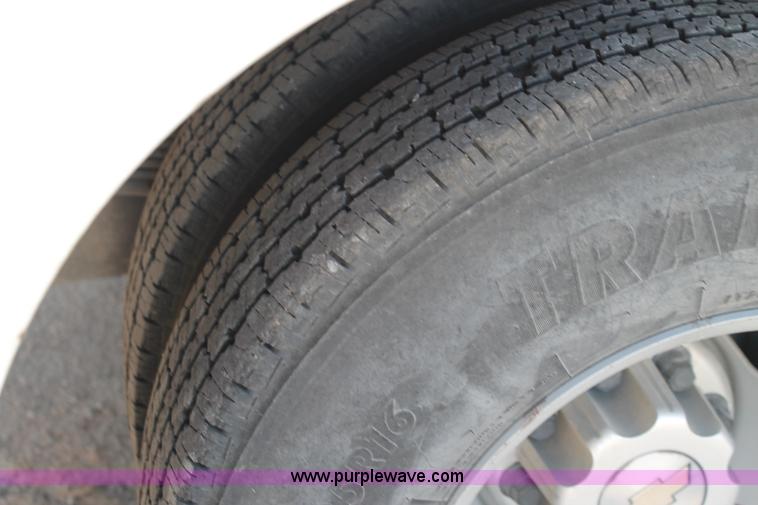 image for item BJ9353 2007 Chevrolet Silverado 3500HD service truck