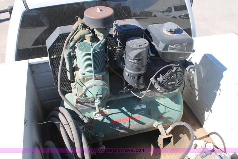 image for item BJ9353 2007 Chevrolet Silverado 3500HD service truck