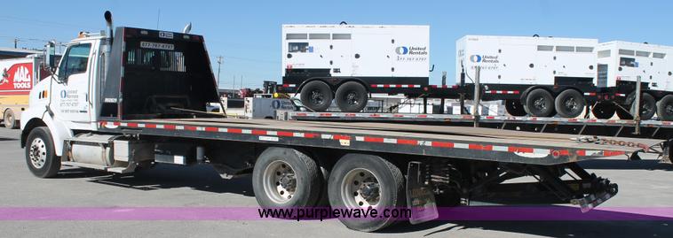 image for item BJ9354 2006 Sterling A9500 rollback truck