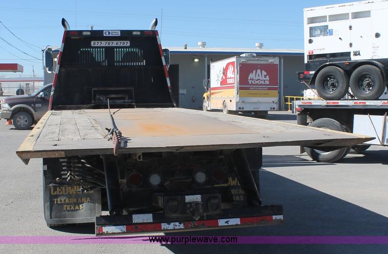 image for item BJ9354 2006 Sterling A9500 rollback truck