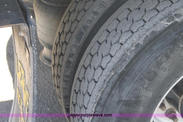 image for item BJ9354 2006 Sterling A9500 rollback truck