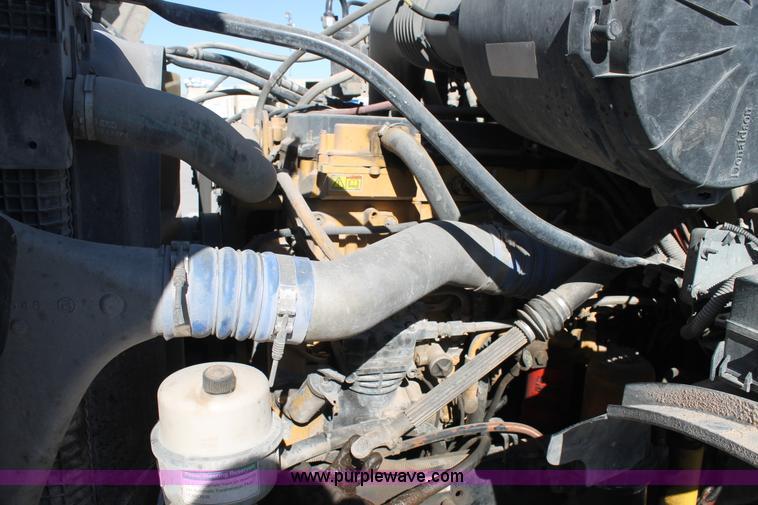 image for item BJ9354 2006 Sterling A9500 rollback truck