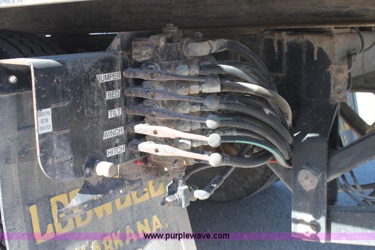 image for item BJ9354 2006 Sterling A9500 rollback truck