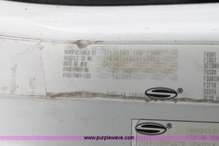 image for item BJ9354 2006 Sterling A9500 rollback truck