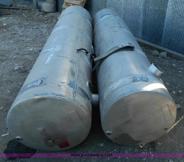 image for item BT9778 (2) aluminum fuel tanks