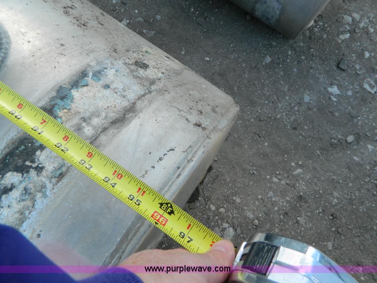 image for item BT9778 (2) aluminum fuel tanks