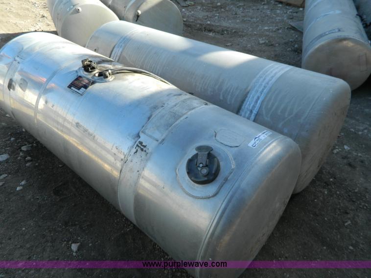 image for item BT9779 (2) Peterbilt aluminum fuel tanks