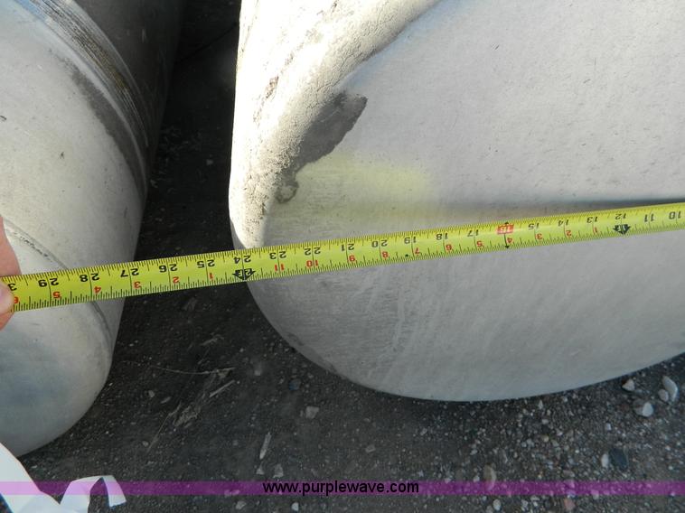 image for item BT9779 (2) Peterbilt aluminum fuel tanks