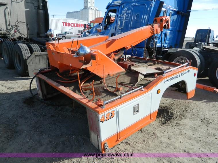 image for item BT9780 Century 401 wrecker body