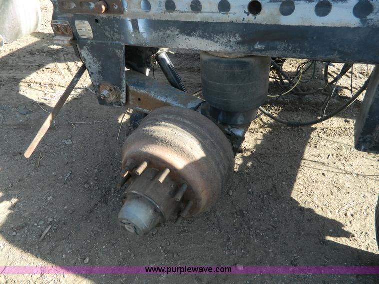 image for item BT9782 Semi trailer running gear