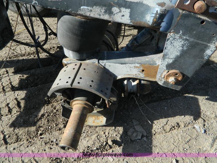 image for item BT9782 Semi trailer running gear