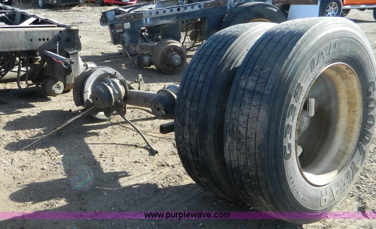 image for item BT9783 Semi trailer running gear