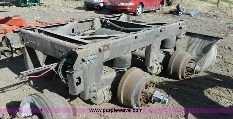 image for item BT9783 Semi trailer running gear