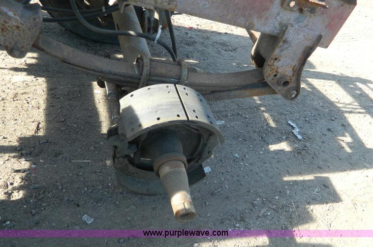 image for item BT9784 Semi trailer running gear