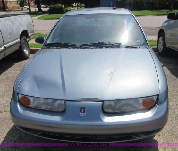 image for item I2020 2001 Saturn SL SL1