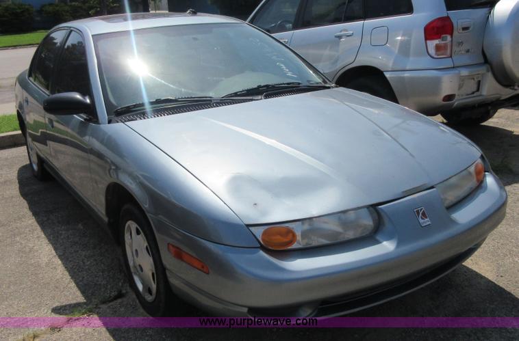 image for item I2020 2001 Saturn SL SL1