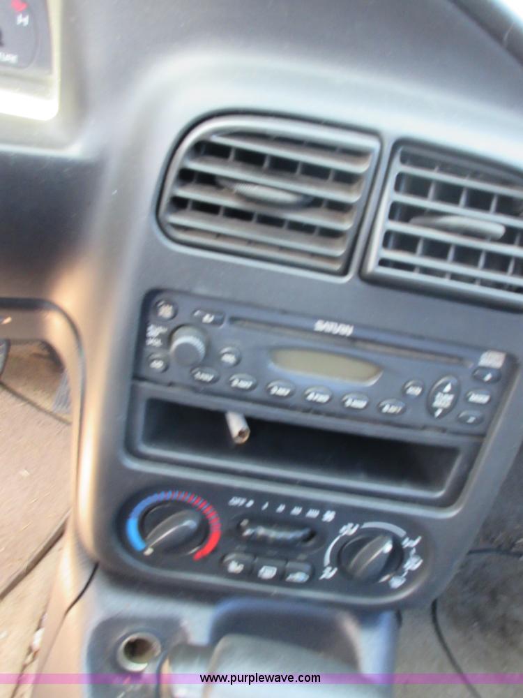 image for item I2020 2001 Saturn SL SL1