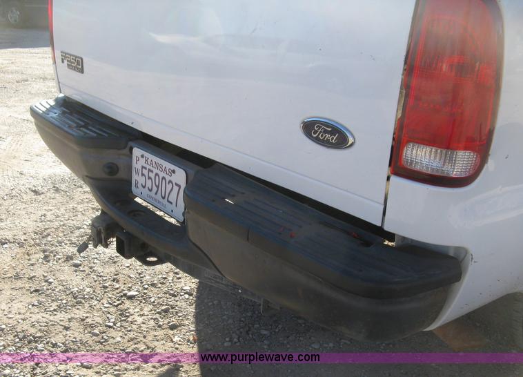 image for item J2964 2001 Ford F250 Super Duty XL pickup truck