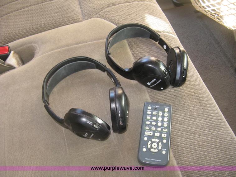 image for item J2967 2000 Ford Excursion XLT SUV