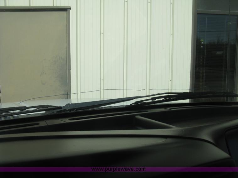 image for item J2967 2000 Ford Excursion XLT SUV