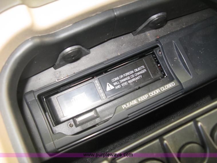 image for item J2967 2000 Ford Excursion XLT SUV