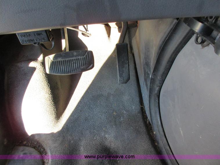 image for item J7666 1999 Ford Econoline E450