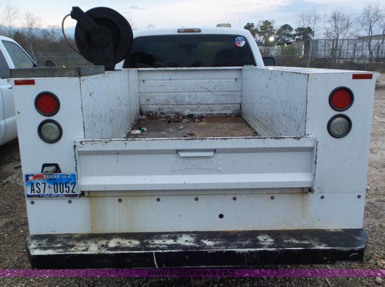 image for item J8374 2008 Ford F250 Super Duty utility truck