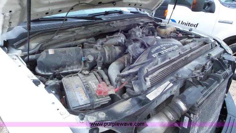 image for item J8374 2008 Ford F250 Super Duty utility truck