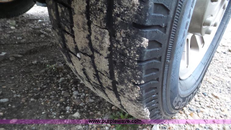 image for item J8374 2008 Ford F250 Super Duty utility truck