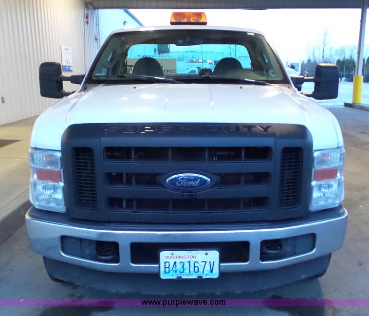 image for item J8388 2010 Ford F250 Super Duty XL utility truck