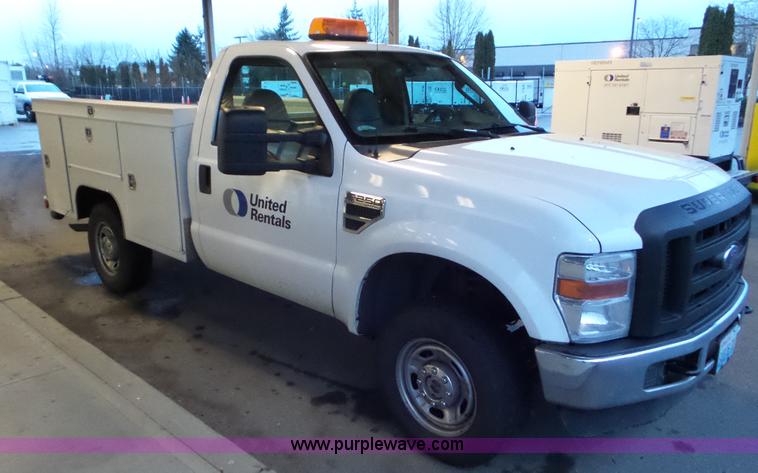 image for item J8388 2010 Ford F250 Super Duty XL utility truck
