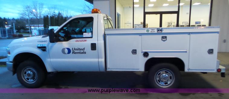 image for item J8388 2010 Ford F250 Super Duty XL utility truck