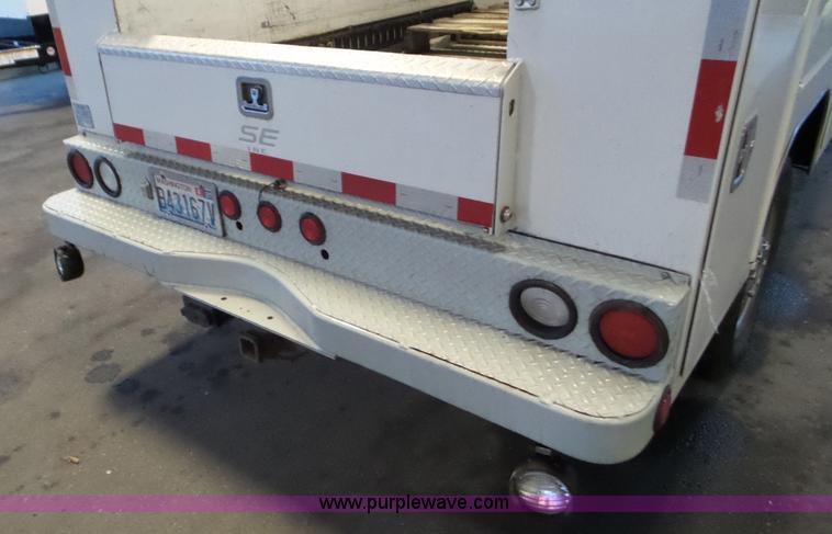 image for item J8388 2010 Ford F250 Super Duty XL utility truck