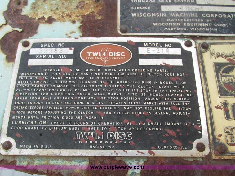 image for item J8783 Wisconsin Forcemaster 12FM120 metal brake