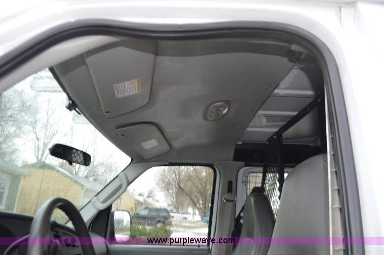 image for item K5377 2008 Ford E150 van