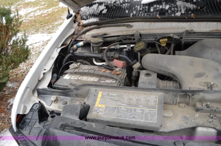 image for item K5377 2008 Ford E150 van