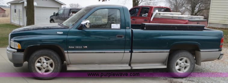 image for item K5391 1996 Dodge Ram 1500 pickup truck