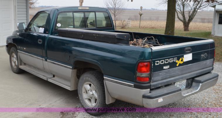 image for item K5391 1996 Dodge Ram 1500 pickup truck