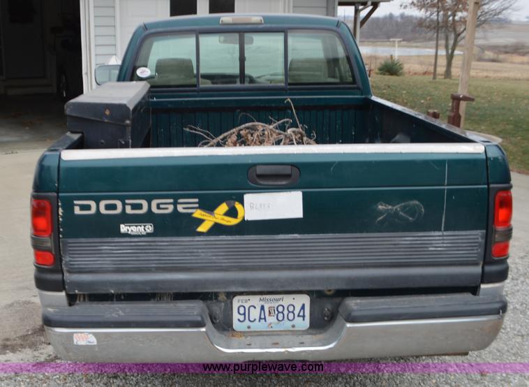 image for item K5391 1996 Dodge Ram 1500 pickup truck
