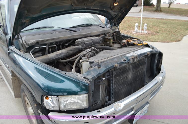 image for item K5391 1996 Dodge Ram 1500 pickup truck