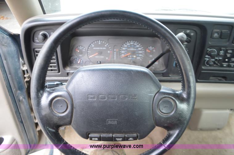 image for item K5391 1996 Dodge Ram 1500 pickup truck