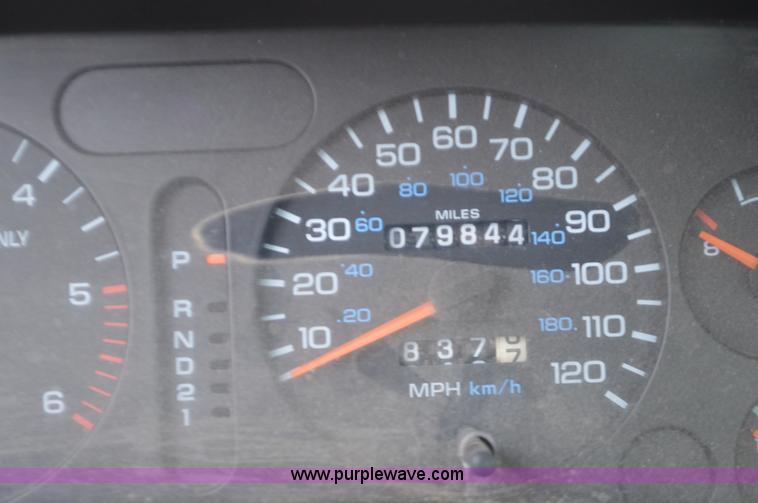 image for item K5391 1996 Dodge Ram 1500 pickup truck