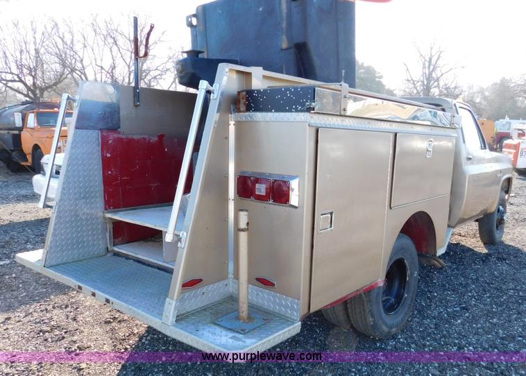 image for item K5411 1982 Chevrolet C30 Custom Deluxe utility truck